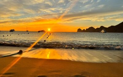 Chasing Sunsets in Cabo: A Dance of Colors